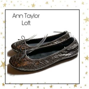 Ann Taylor Loft Metallic Bow Ballet Flats 6.5